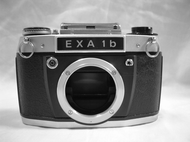 exa 1a  フィルムカメラ